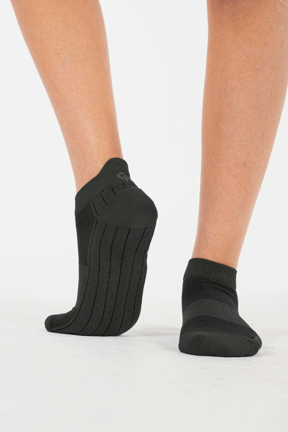 Gorilla Ankle Socks —Stone Gray Socks 3-Pack