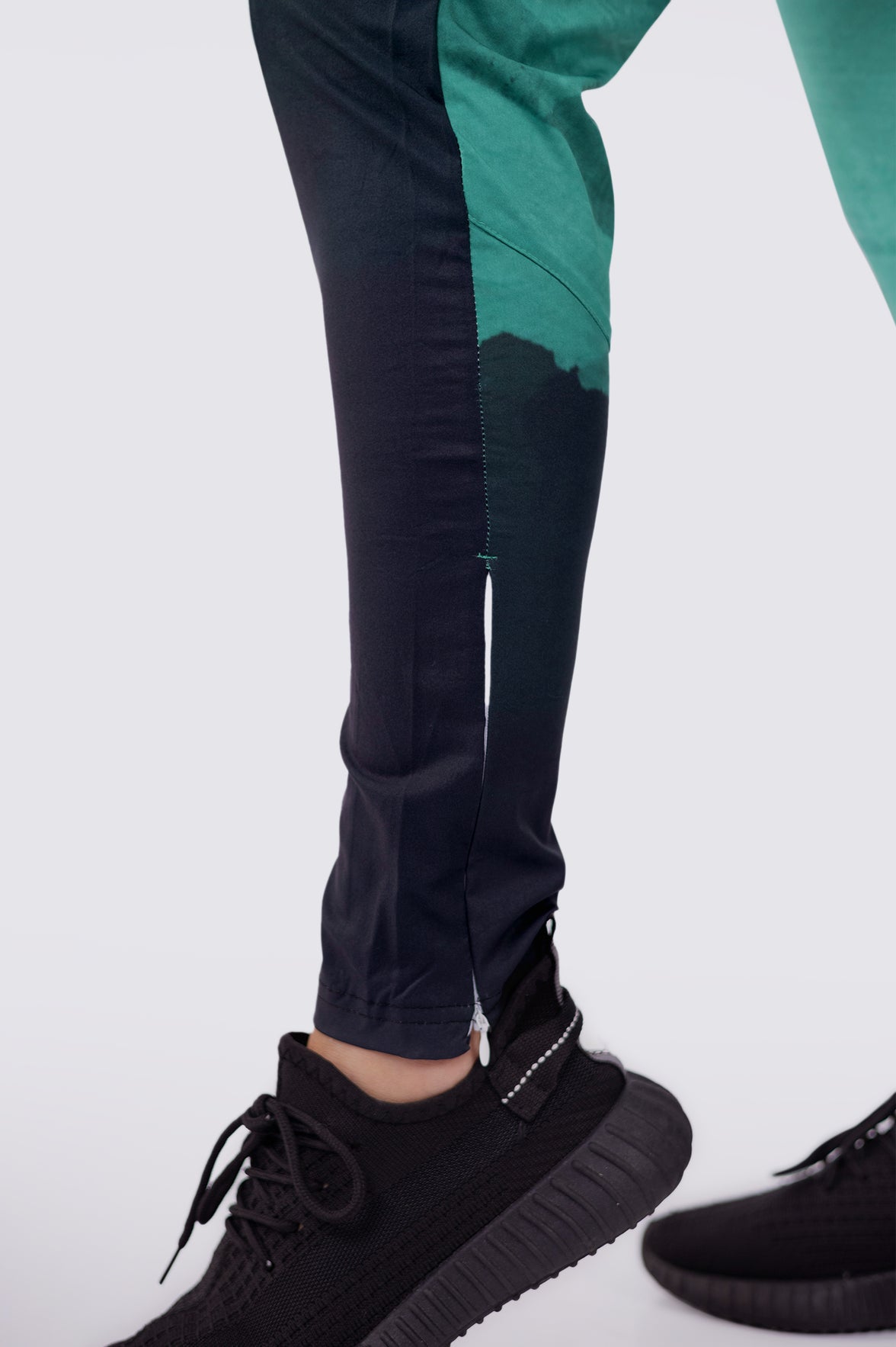 Green Waves Pants [ Outlet ]