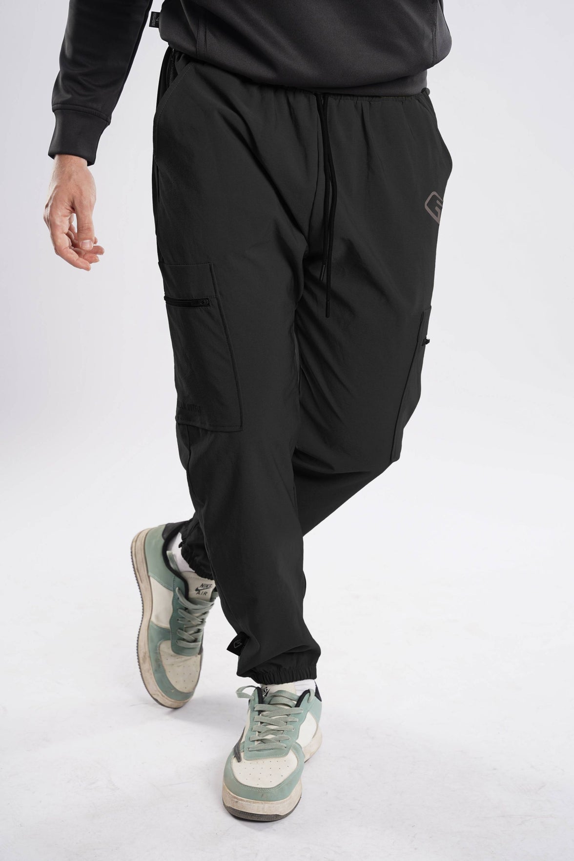 Blackout Elite Cargo Pants V3