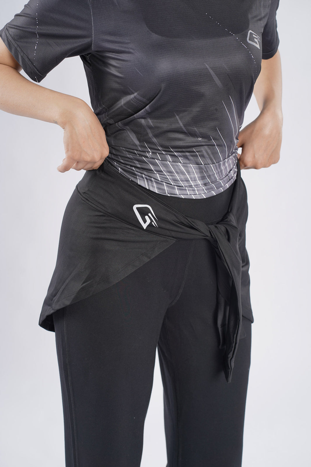Black Hip Cover