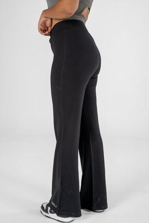 Midnight Grace Charleston legging