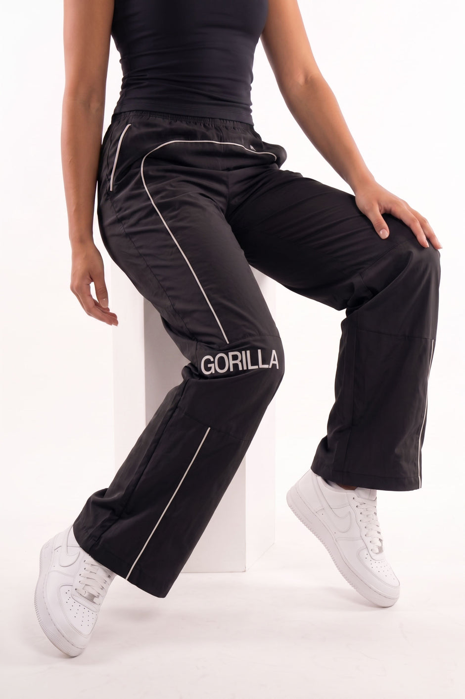Active Line Black Women Pants