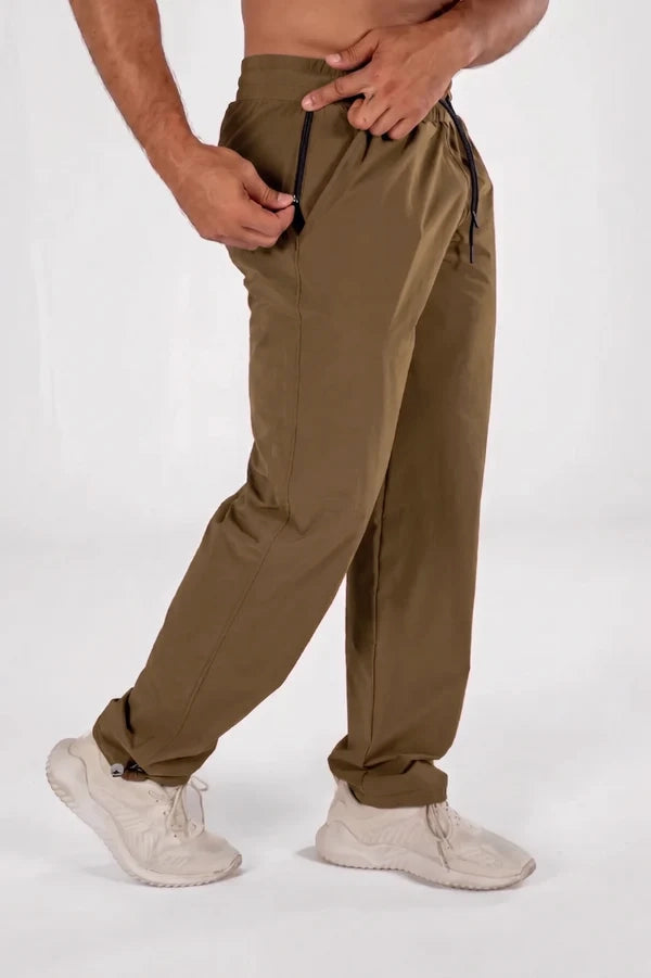 Bodega Clean Brown Pants