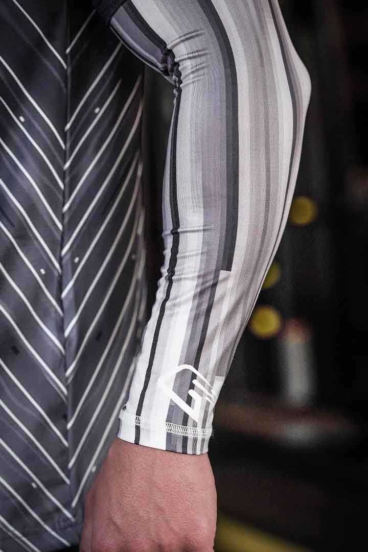 Cosmic arm ( 2 Pecs )