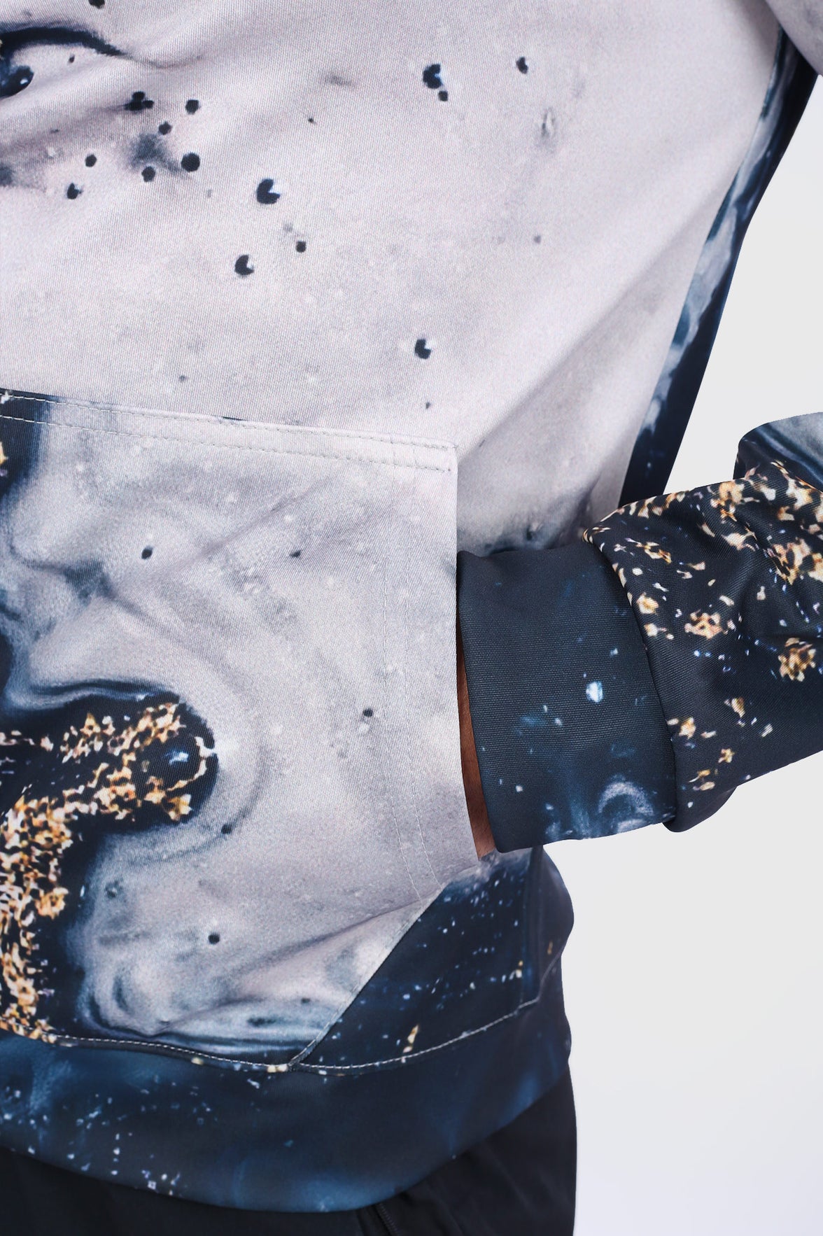 Ozma Reel Hoodie [ Outlet ]