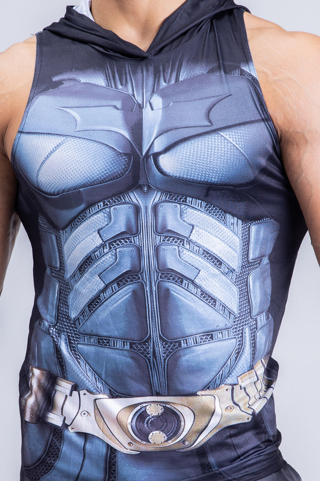 B. man  Sleeveless [ Outlet ]